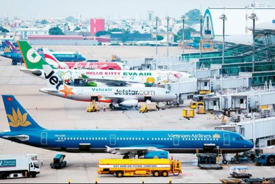 Viet Nam's Aviation Sector to Participate in Carbon Offsetting Plan for International Flights